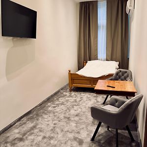 Studio met een King Size Bed